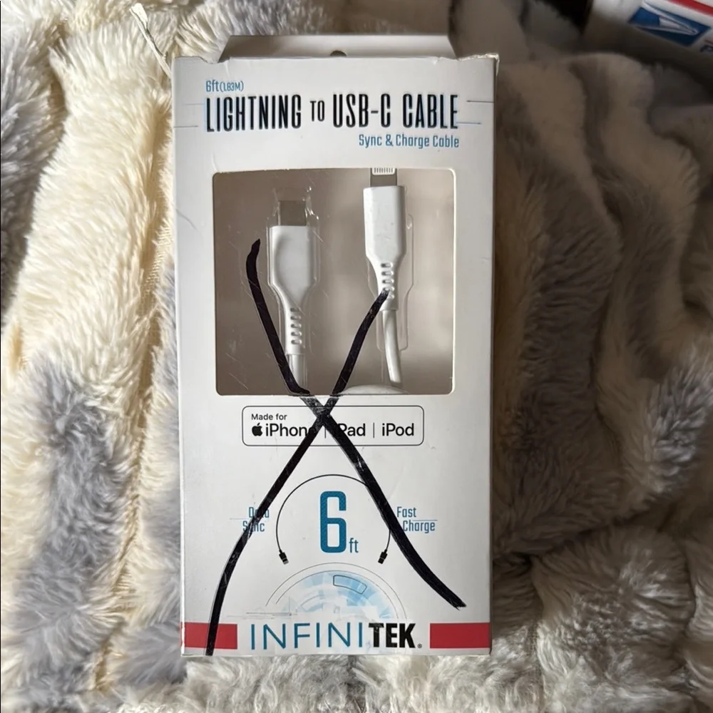 White Lightning USB Cable 6ft for Charging and Data